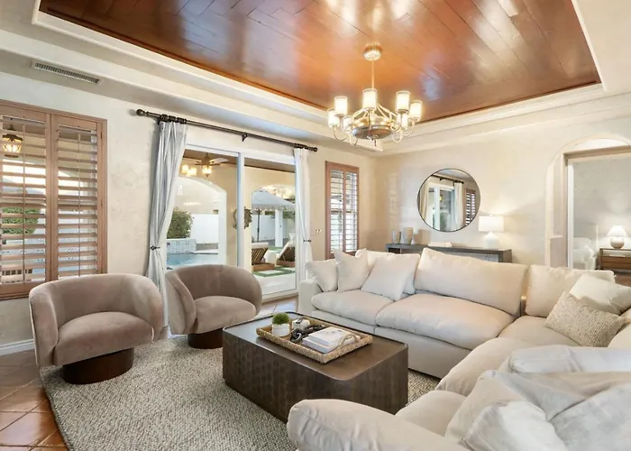 Sienna Sanctuary | Heated Pool, Spa & Fire Pit Chandler