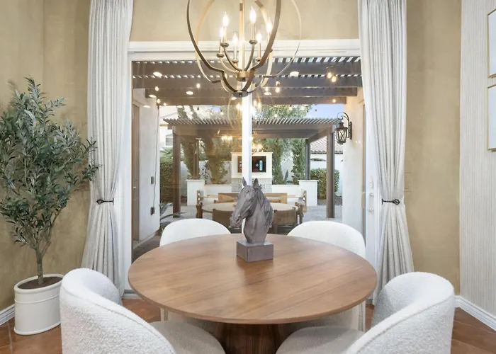 Sienna Sanctuary | Heated Pool, Spa & Fire Pit Chandler