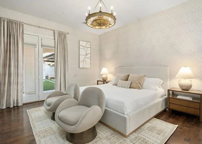 Holiday home Sienna Sanctuary | Heated Pool, Spa & Fire Pit Chandler