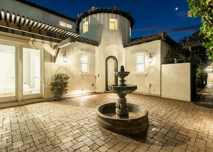 Holiday home Sienna Sanctuary | Heated Pool, Spa & Fire Pit Chandler