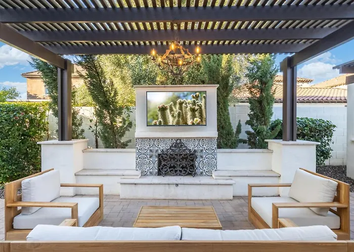 Sienna Sanctuary | Heated Pool, Spa & Fire Pit Chandler