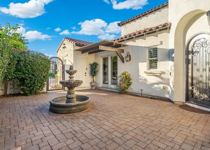 Holiday home Sienna Sanctuary | Heated Pool, Spa & Fire Pit
