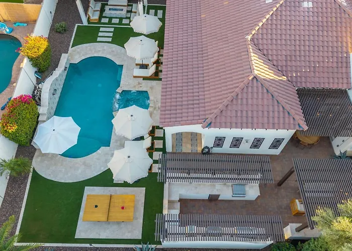 Sienna Sanctuary | Heated Pool, Spa & Fire Pit Chandler