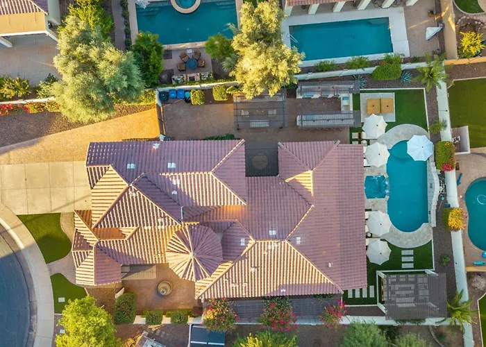 Holiday home Sienna Sanctuary | Heated Pool, Spa & Fire Pit Chandler